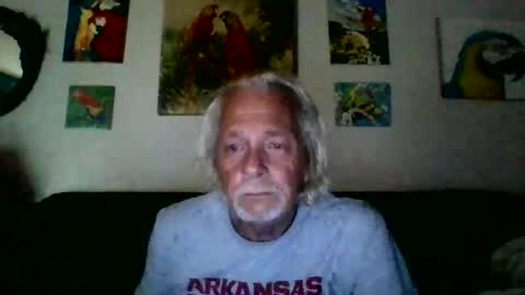 Snapshot of jay_jay1475 chatting on May 25, 1:39 pm jay-jay1475 online show from May 25, 1:39 pm