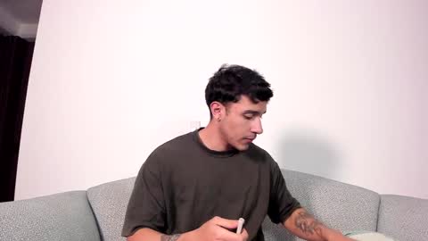 Snapshot of jay_marcos chatting on January 11, 4:06 am Jay marcos online show from January 11, 4:06 am