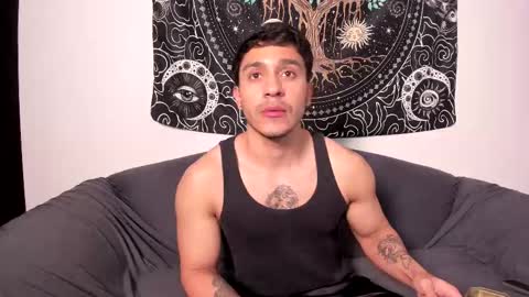 Snapshot of jay_marcos chatting on February 28, 5:26 am Jay marcos online show from February 28, 5:26 am