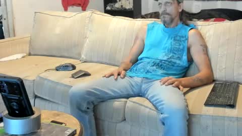 Snapshot of jay_short7863 chatting on June 16, 3:36 pm O F jay short786 online show from June 16, 3:36 pm