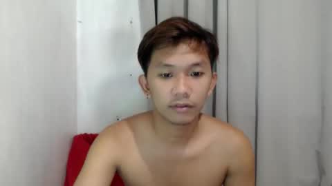 Snapshot of jay_xxx24 chatting on April 16, 11:55 am jay_xxx24 online show from April 16, 11:55 am