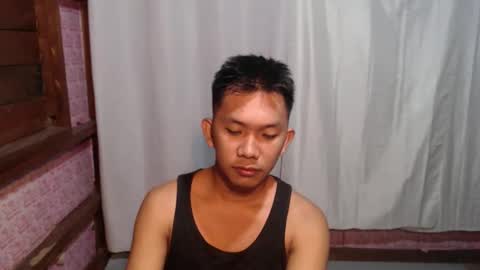 Snapshot of jay_xxx24 chatting on May 23, 11:03 am jay_xxx24 online show from May 23, 11:03 am