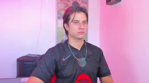 Jay Alvarrez online show from March 3, 6:47 pm