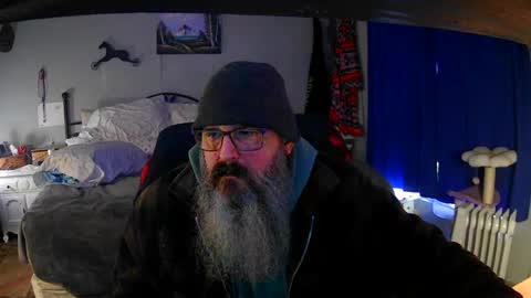 Grand Zaddy or Jay its casual online show from February 21, 9:16 pm