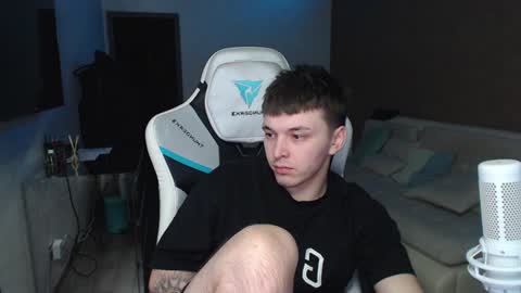 Jayce online show from December 15, 5:34 am