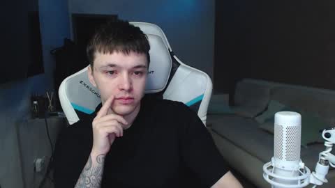 Jayce online show from December 19, 2:01 am