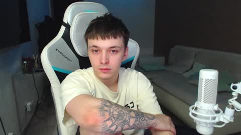 Jayce online show from December 20, 8:28 am
