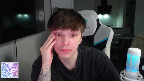 Jayce online show from March 22, 3:48 pm