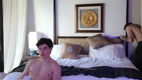 THE HOUSE online show from February 13, 3:07 am