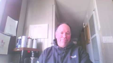 Snapshot of jaycu1962 chatting on April 10, 6:12 pm Jay online show from April 10, 6:12 pm