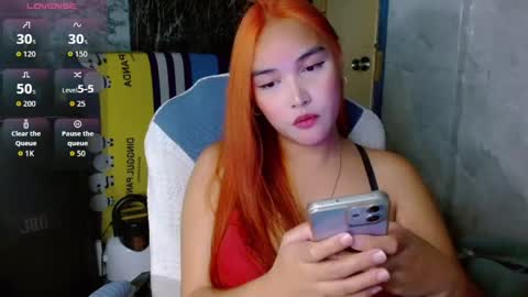 Jayda Khalifa  online show from April 14, 3:40 pm