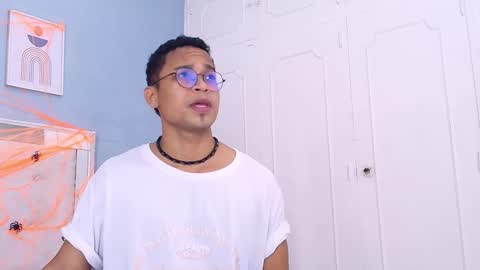 Jayden Morris online show from November 1, 6:32 pm