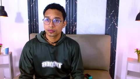 Jayden Morris online show from December 5, 11:30 am