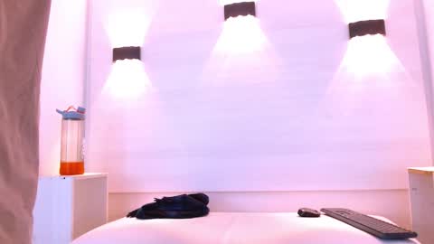 Jayden Morris online show from January 14, 2:50 am