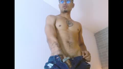 Jayden Morris online show from April 18, 5:33 am