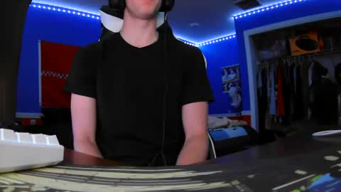jaydicksys online show from July 1, 3:34 pm