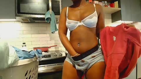 Naomiruty online show from May 30, 3:14 am