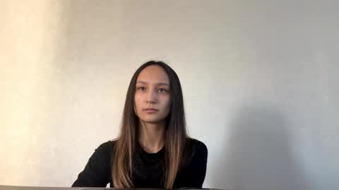 Stacie online show from April 16, 1:45 pm