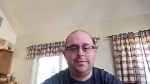 Snapshot of jayredneck chatting on March 11, 2:51 pm jayredneck online show from March 11, 2:51 pm