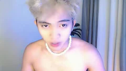 jaysee_hugecox online show from May 23, 1:59 pm