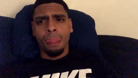 Snapshot of jaysofly89 chatting on November 16, 6:41 am Jayfly online show from November 16, 6:41 am