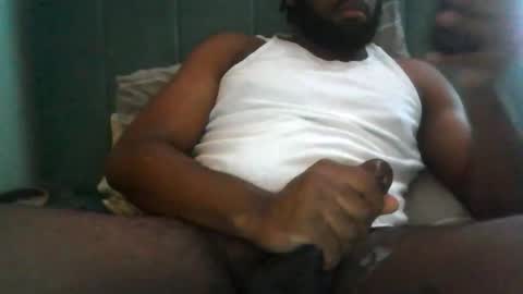 Snapshot of jaytys145364616 chatting on January 17, 6:07 am jaytys145364616 online show from January 17, 6:07 am