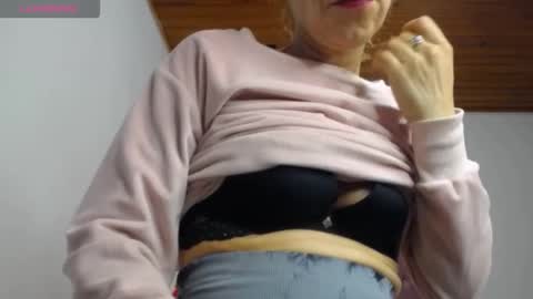 jazmin online show from September 26, 9:08 pm