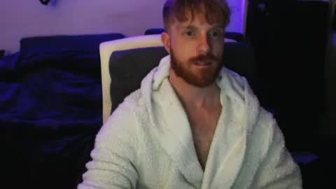 Snapshot of jb_cams chatting on March 11, 1:05 am jb_cams online show from March 11, 1:05 am