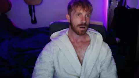 Snapshot of jb_cams chatting on October 1, 10:49 pm jb_cams online show from October 1, 10:49 pm