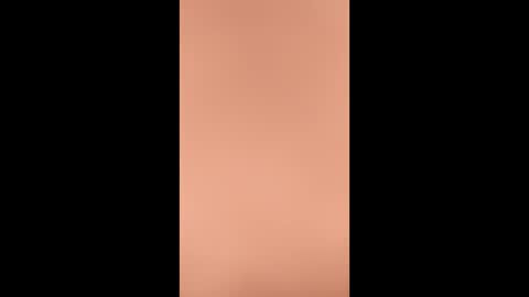 Snapshot of jbeautyxx chatting on April 21, 7:58 am J Nicole online show from April 21, 7:58 am