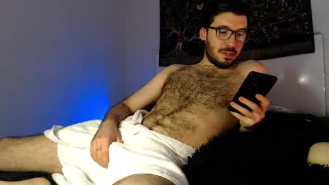 Snapshot of jblestrange chatting on January 25, 3:20 pm JBLestrange online show from January 25, 3:20 pm