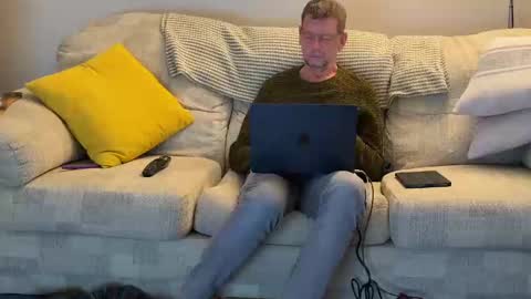 Snapshot of jcar57 chatting on December 23, 4:06 pm Jon online show from December 23, 4:06 pm