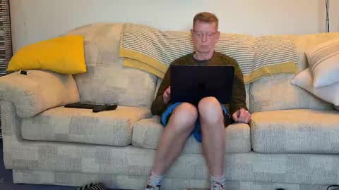 Snapshot of jcar57 chatting on February 20, 4:57 pm Jon online show from February 20, 4:57 pm