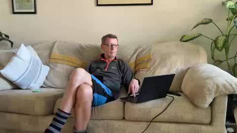 Snapshot of jcar57 chatting on March 17, 4:21 pm Jon online show from March 17, 4:21 pm