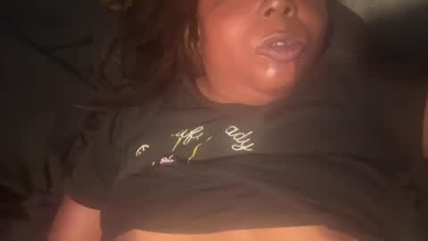 Snapshot of jccaramelbarbie12 chatting on July 28, 1:23 am JCCaramelbarbie online show from July 28, 1:23 am