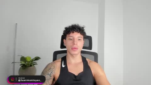 jdmontoya_ online show from April 29, 2:59 am