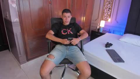 Alfer online show from February 7, 7:39 pm