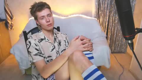 Snapshot of jealousangel chatting on March 7, 6:11 pm Angel online show from March 7, 6:11 pm