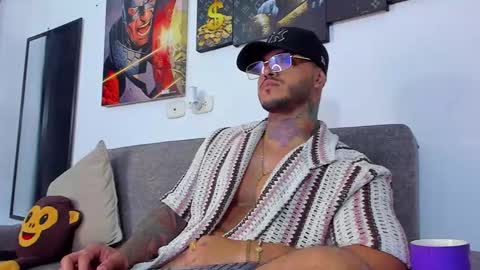 Jean  axelcrow       Modelo Independiente online show from January 7, 6:48 am