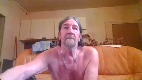 Snapshot of jeanclaude1959 chatting on June 29, 7:03 pm jeanclaude1959 online show from June 29, 7:03 pm