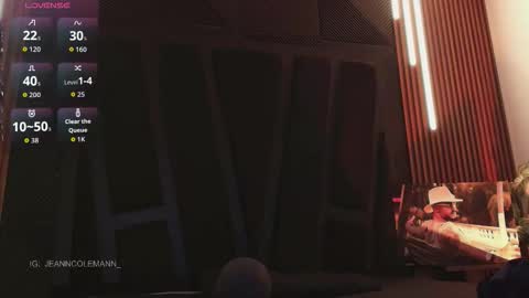 Jean Colleman online show from February 7, 11:30 pm