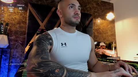 Snapshot of jeancolleman chatting on April 18, 11:38 pm Jean Colleman online show from April 18, 11:38 pm