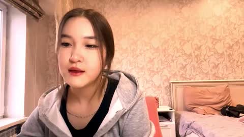 Amelia online show from March 4, 11:16 am