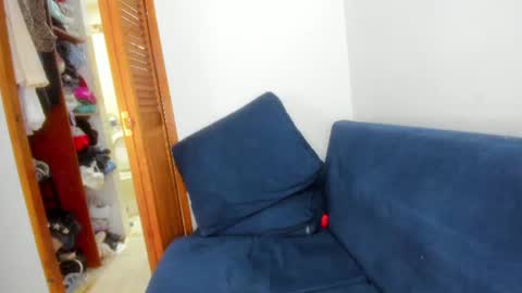 Snapshot of jeann_alex chatting on July 15, 10:15 pm Jean alex online show from July 15, 10:15 pm