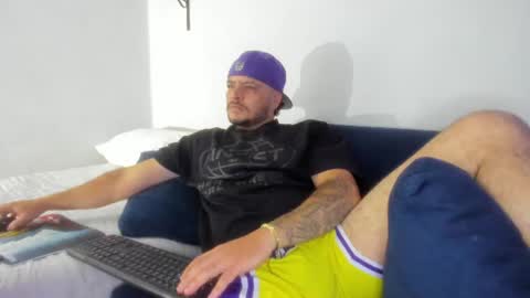 Snapshot of jeann_alex chatting on July 29, 12:09 am Jean alex online show from July 29, 12:09 am