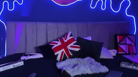 Jean online show from February 1, 8:13 am