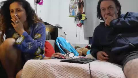 jeans_and_emma online show from January 10, 1:40 am