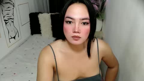 Jeanwants2play online show from April 21, 9:17 pm
