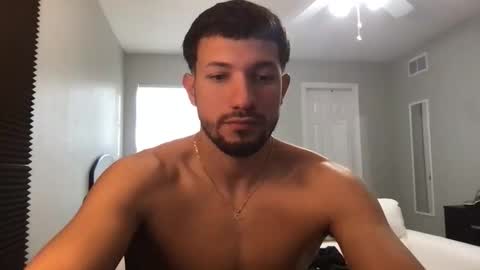 Snapshot of jeanwhitebianco chatting on November 10, 1:32 pm jeanwhitebianco online show from November 10, 1:32 pm
