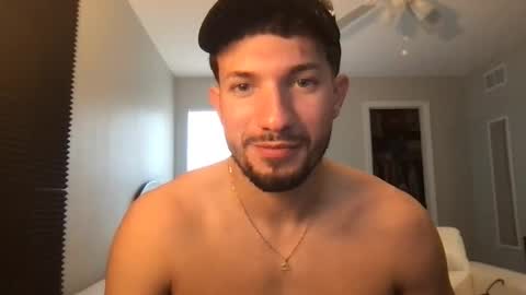 Snapshot of jeanwhitebianco chatting on November 17, 8:58 pm jeanwhitebianco online show from November 17, 8:58 pm